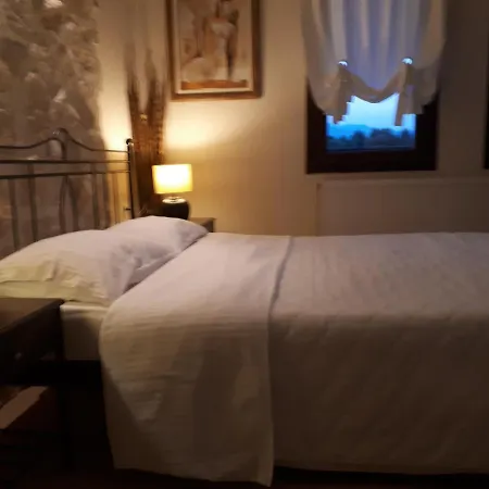 Del Boutique Πανσιόν Καστοριά