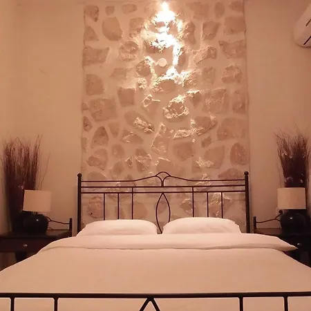 Πανσιόν Del Boutique 4*