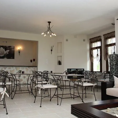 Del Boutique Kastoria