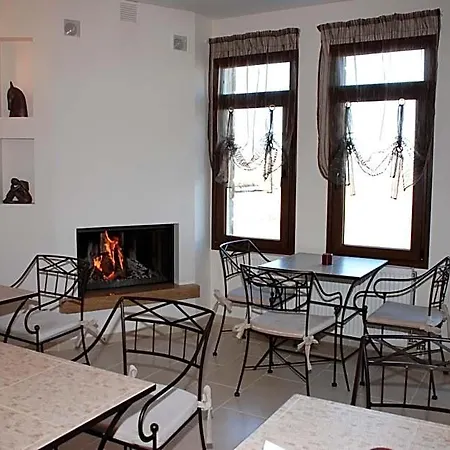 Del Boutique 4* Καστοριά