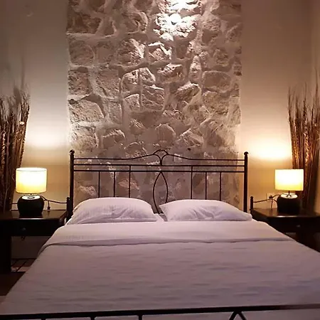 Del Boutique Πανσιόν 4*